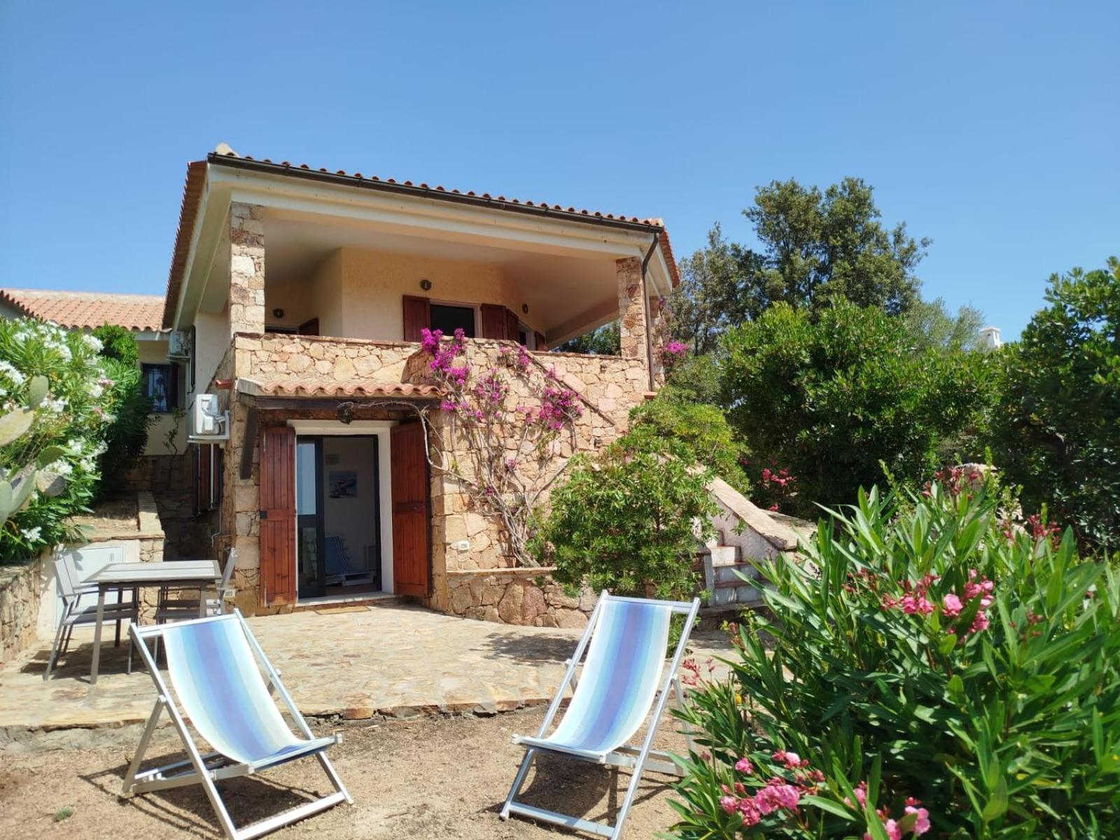 Villa Vista Mare Cala Ginepro Punta Molara Esterno foto