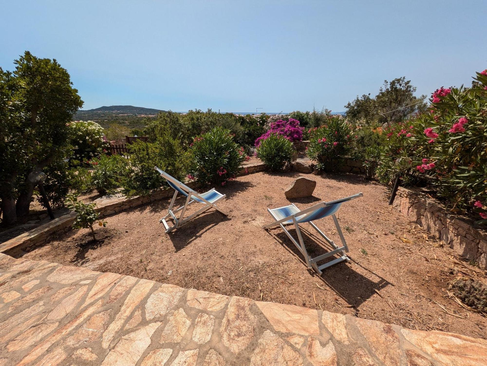 Villa Vista Mare Cala Ginepro Punta Molara Esterno foto
